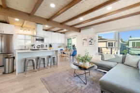 Mission Point 2 by AvantStay Mission Beach Home w Large Balcony Steps to Beach